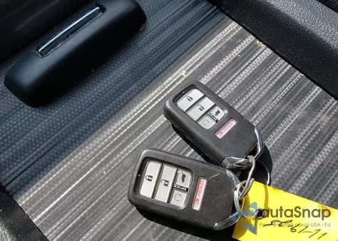 2020 Honda Passport 2Wd Ex-L from USA, damaged, VIN 5FNYF7H52LB005703